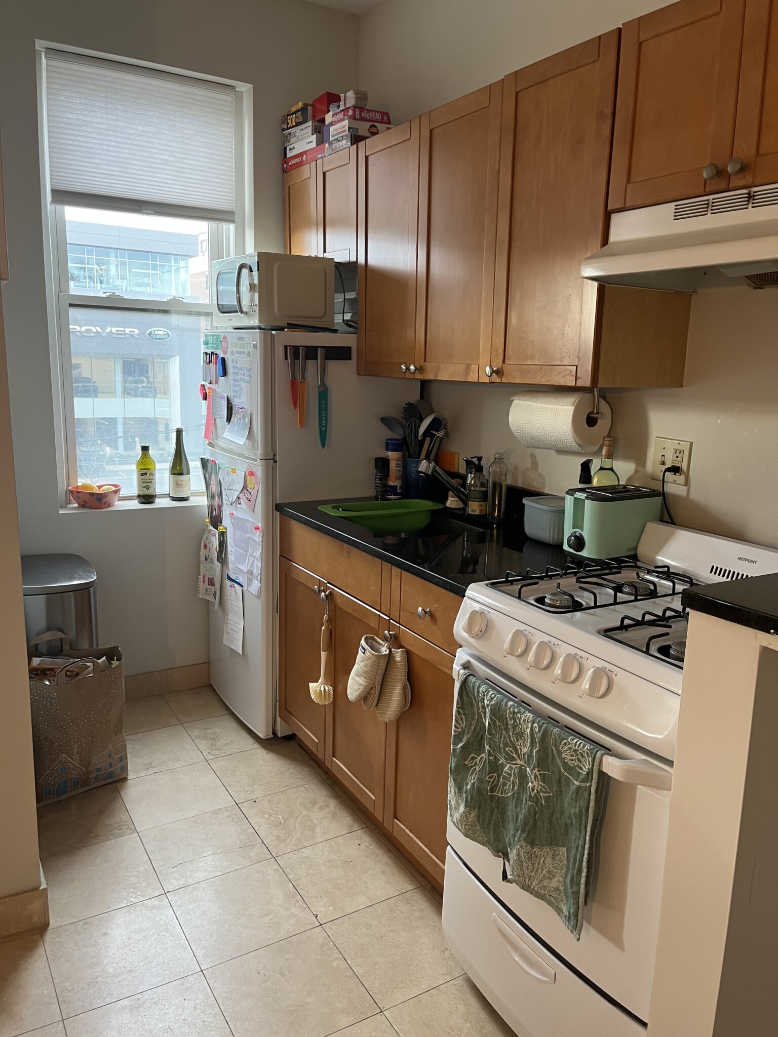 Studio bed, 1 bath apartment for rent at 1189 Commonwealth Ave Unit 12, Allston — photo 3 of 21