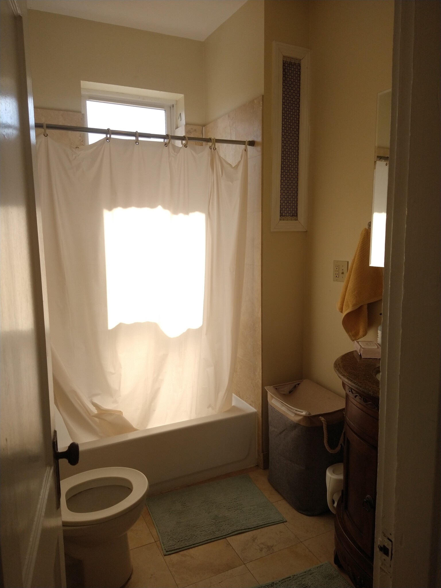 Studio bed, 1 bath apartment for rent at 1189 Commonwealth Ave Unit 12, Allston — photo 13 of 21