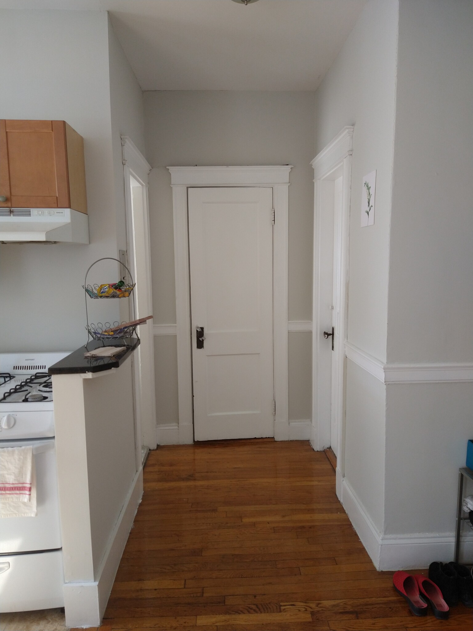 Studio bed, 1 bath apartment for rent at 1189 Commonwealth Ave Unit 12, Allston — photo 12 of 21