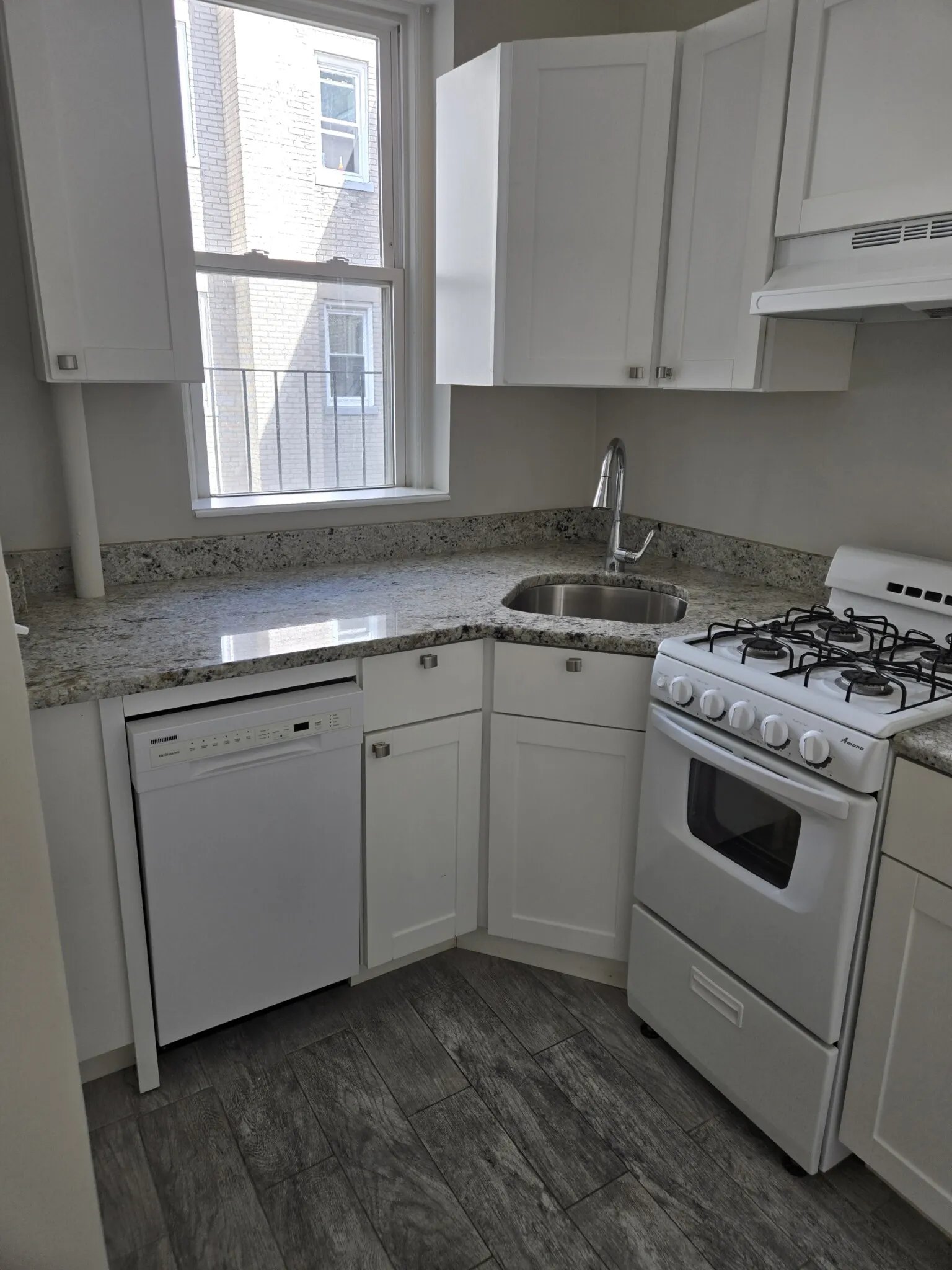 2 bed, 1 bath apartment for rent at 1189 Commonwealth Ave Unit 14, Allston — photo 1 of 12