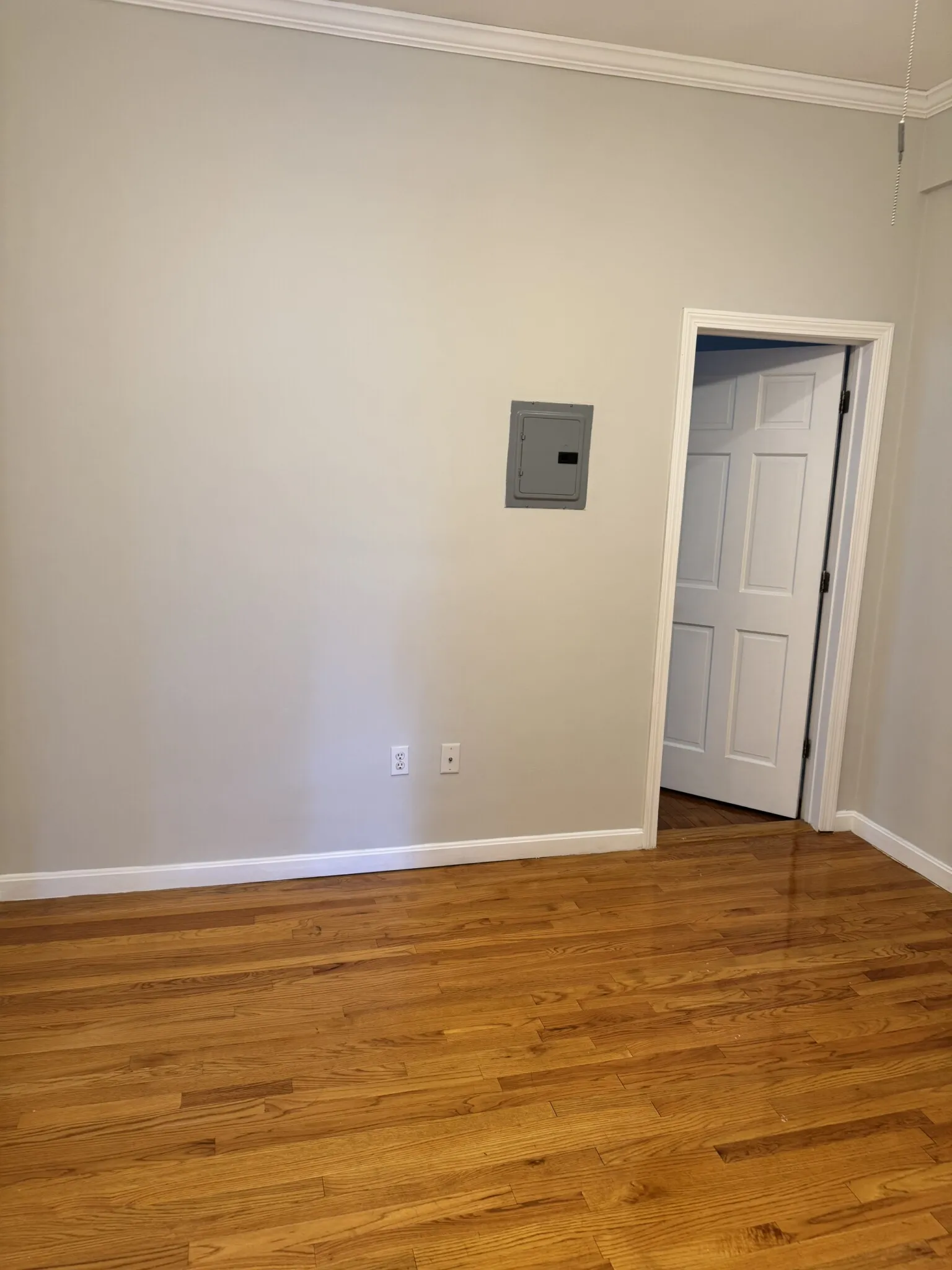 3 bed, 1 bath apartment for rent at 1189 Commonwealth Ave Unit 2, Allston — photo 3 of 34