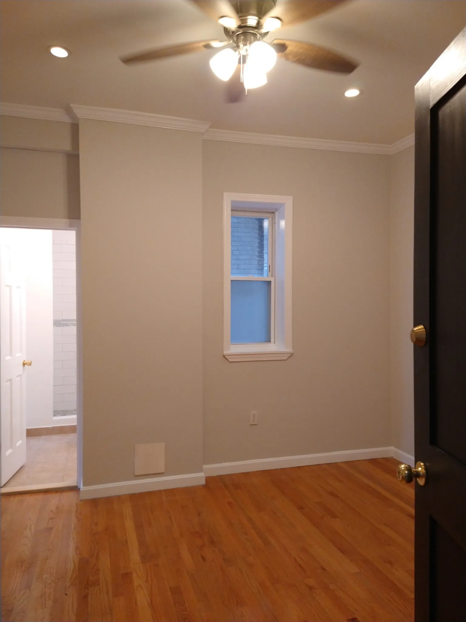 3 bed, 1 bath apartment for rent at 1189 Commonwealth Ave Unit 2, Allston — photo 29 of 34
