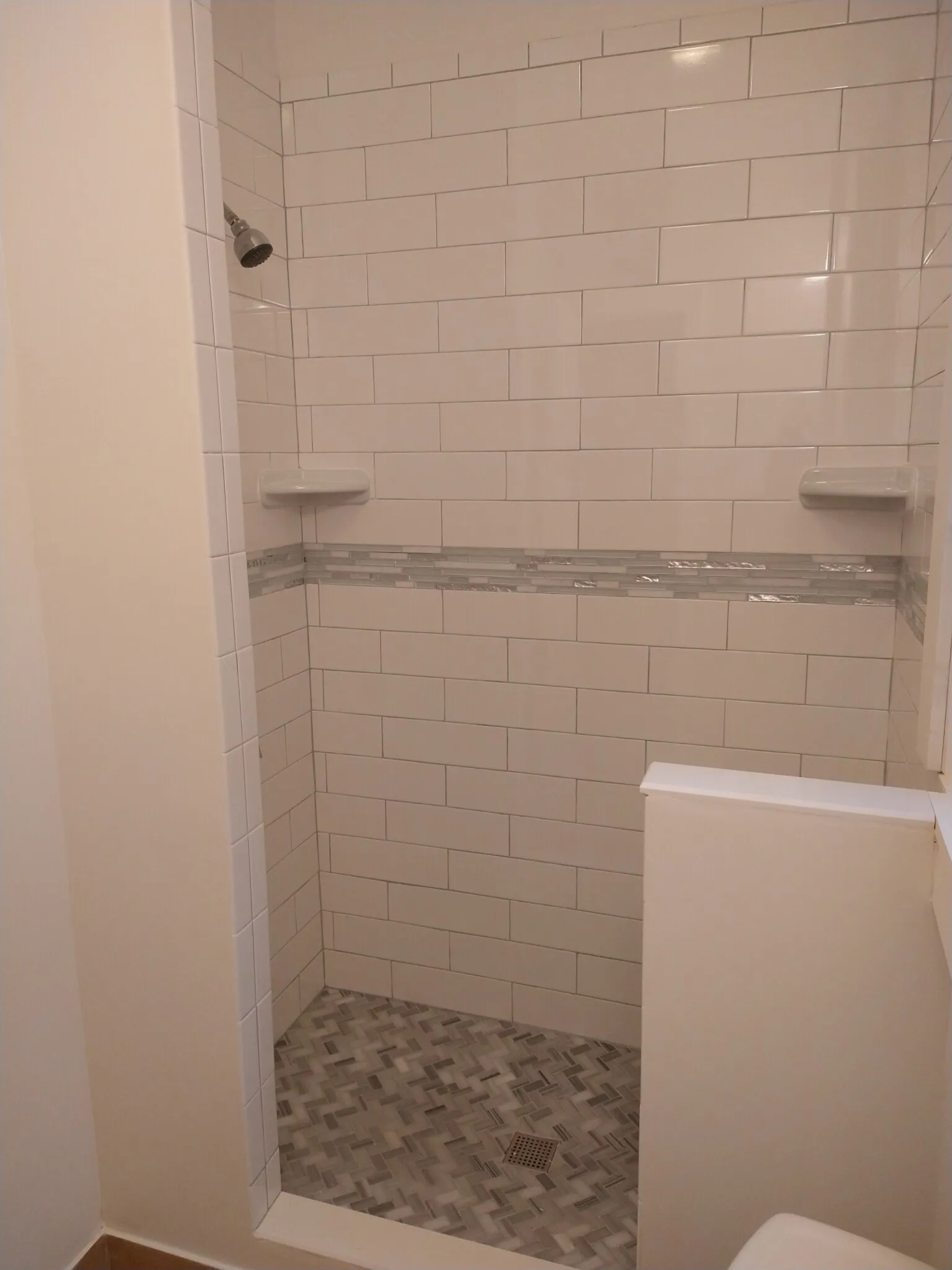 3 bed, 1 bath apartment for rent at 1189 Commonwealth Ave Unit 2, Allston — photo 28 of 34