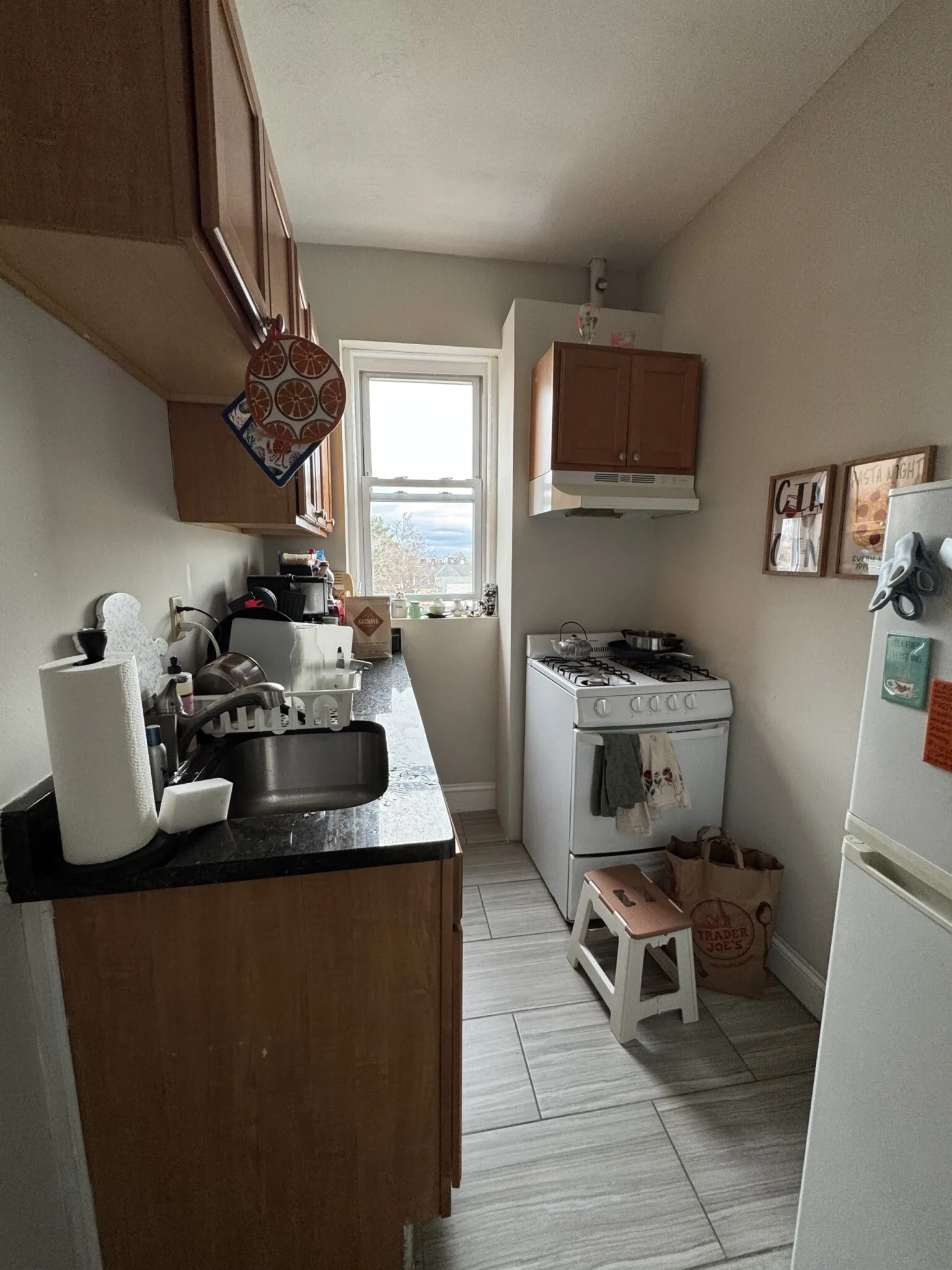 Studio bed, 1 bath apartment for rent at 1189 Commonwealth Ave Unit 22, Allston — photo 17 of 22