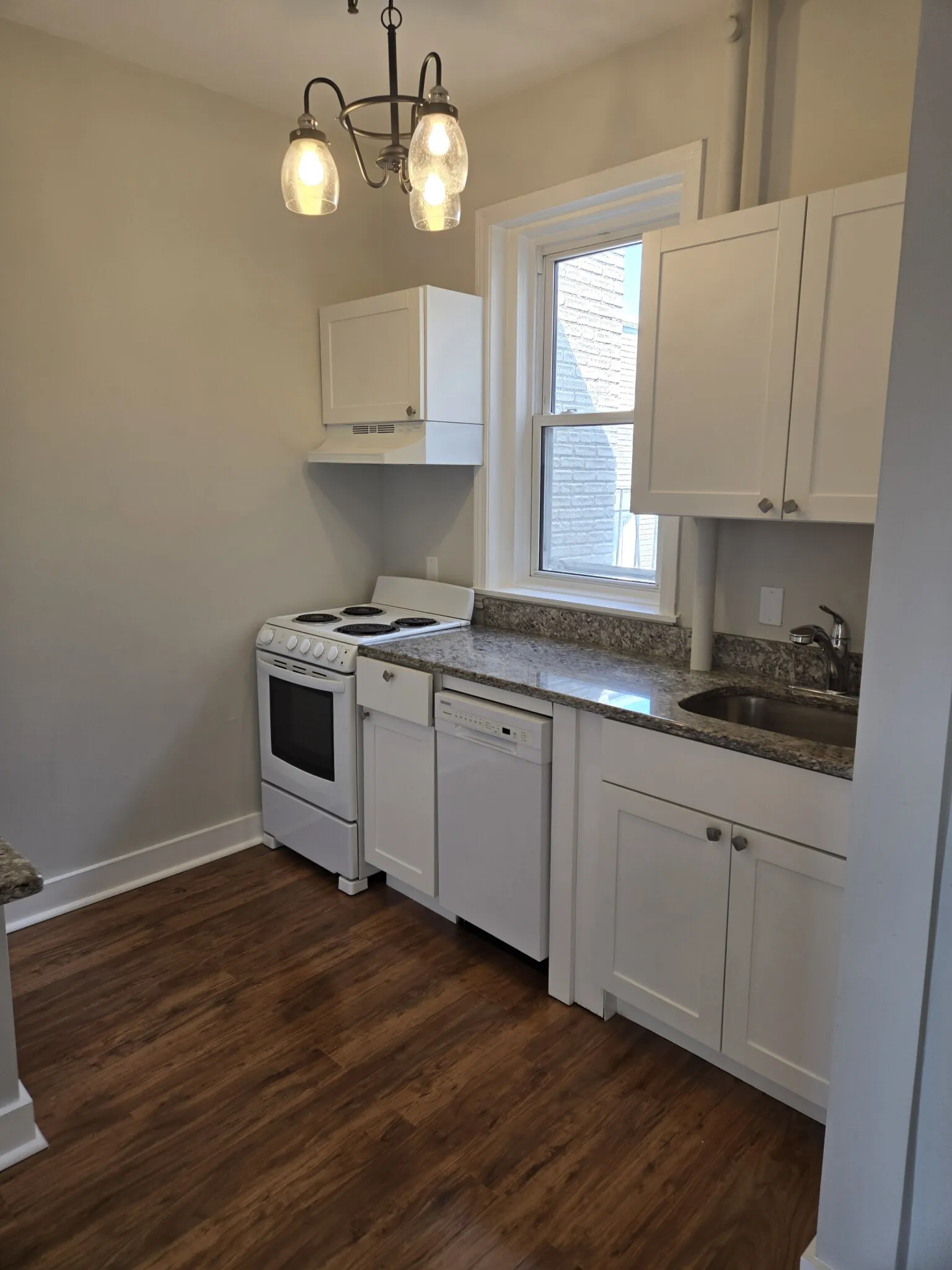 2 bed, 1 bath apartment for rent at 1189 Commonwealth Ave Unit 24, Allston — photo 1 of 47