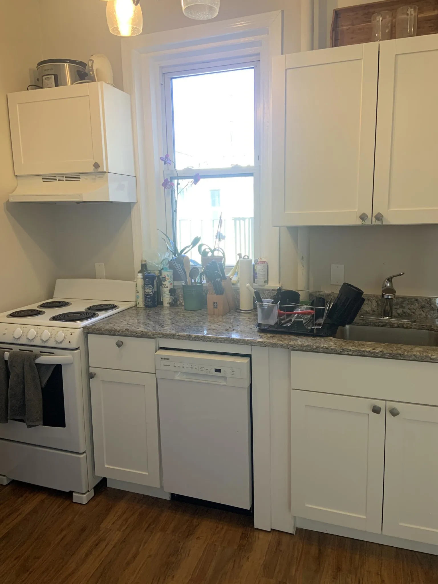 2 bed, 1 bath apartment for rent at 1189 Commonwealth Ave Unit 24, Allston — photo 25 of 47