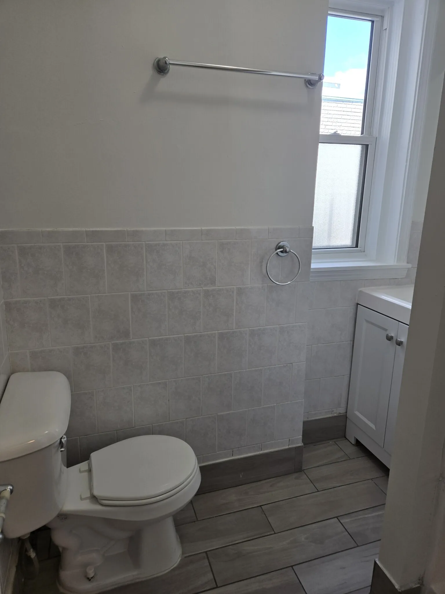 2 bed, 1 bath apartment for rent at 1189 Commonwealth Ave Unit 24, Allston — photo 4 of 47