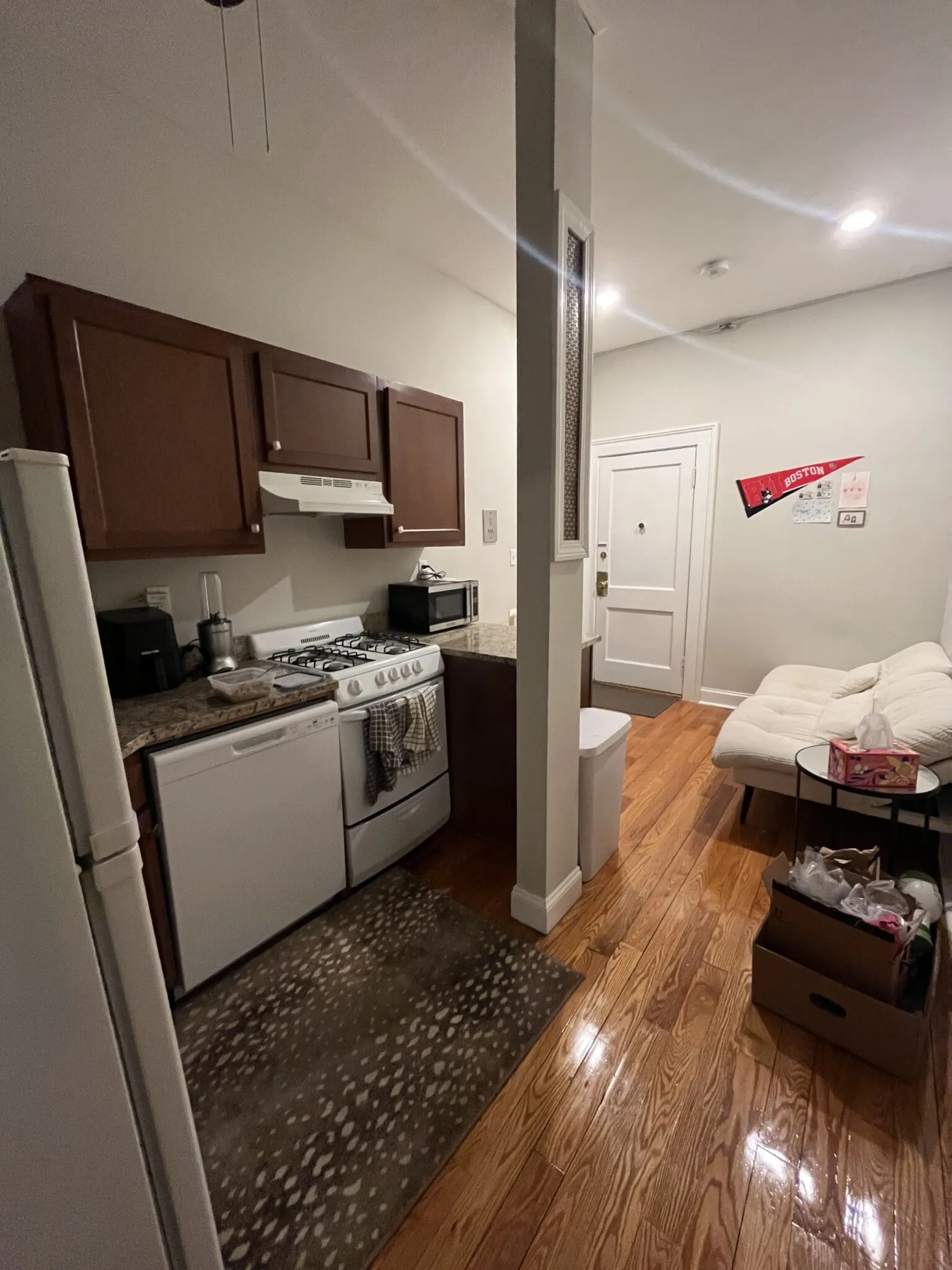 2 bed, 1 bath apartment for rent at 1189 Commonwealth Ave Unit 3, Allston — photo 11 of 39