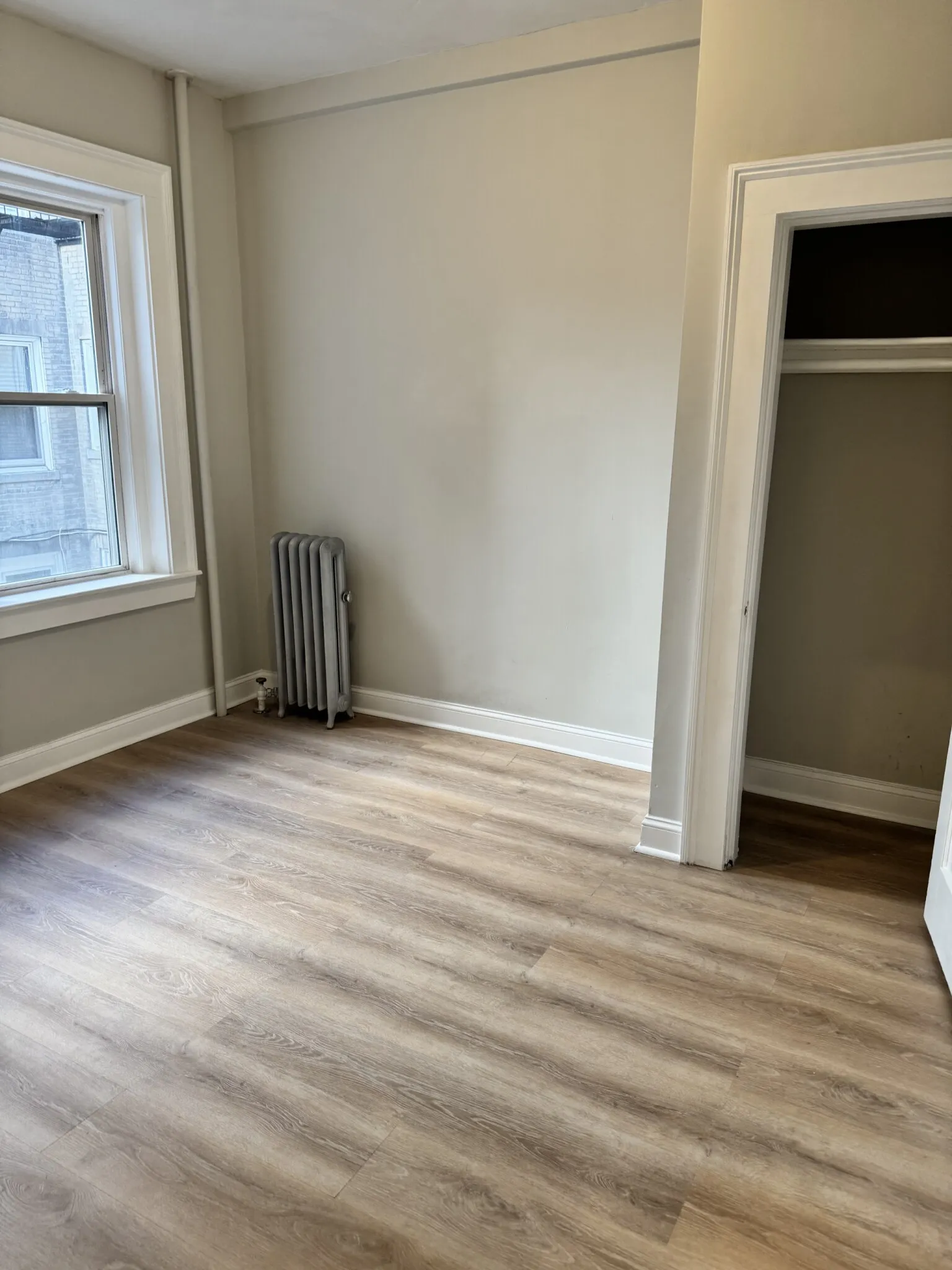 2 bed, 1 bath apartment for rent at 1189 Commonwealth Ave Unit 3, Allston — photo 4 of 39