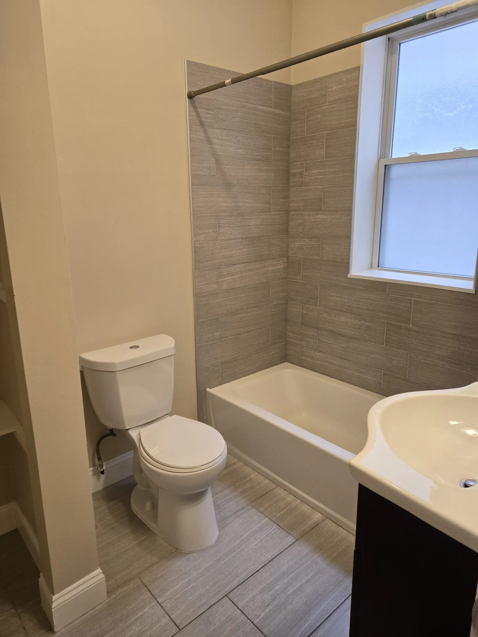 2 bed, 1 bath apartment for rent at 1189 Commonwealth Ave Unit 3, Allston — photo 23 of 39