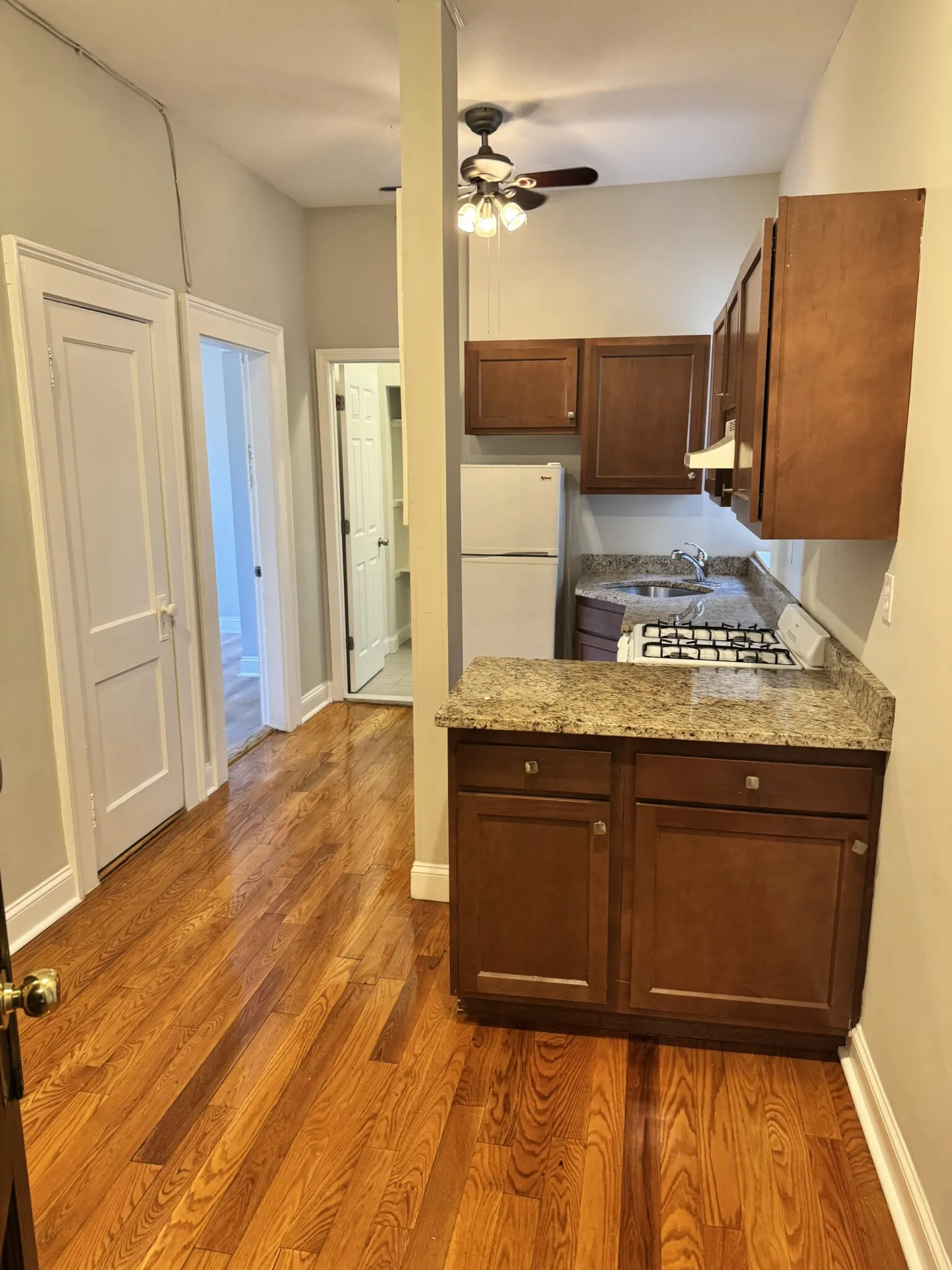 2 bed, 1 bath apartment for rent at 1189 Commonwealth Ave Unit 3, Allston — photo 2 of 39