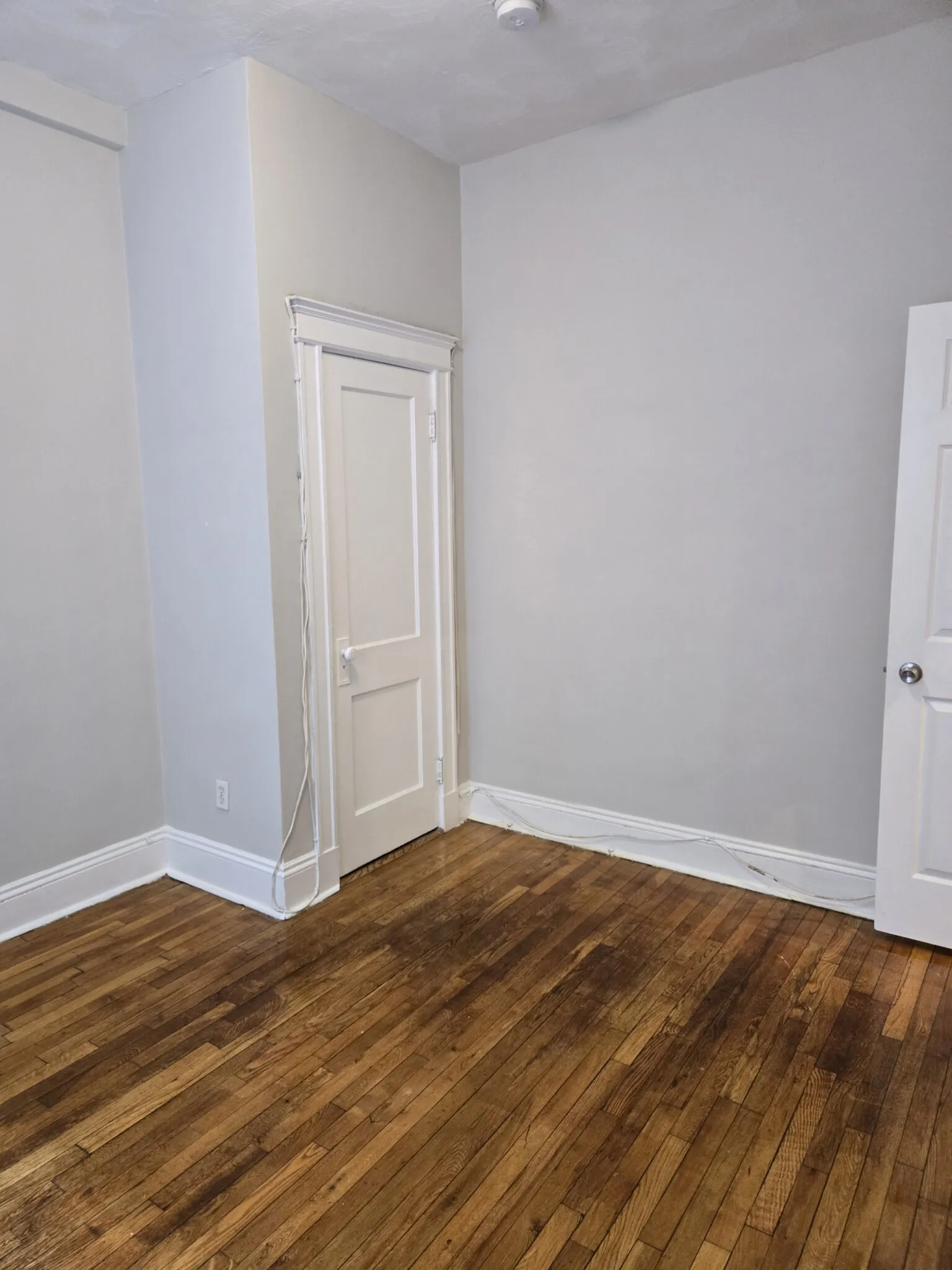 2 bed, 1 bath apartment for rent at 1189 Commonwealth Ave Unit 3, Allston — photo 28 of 39