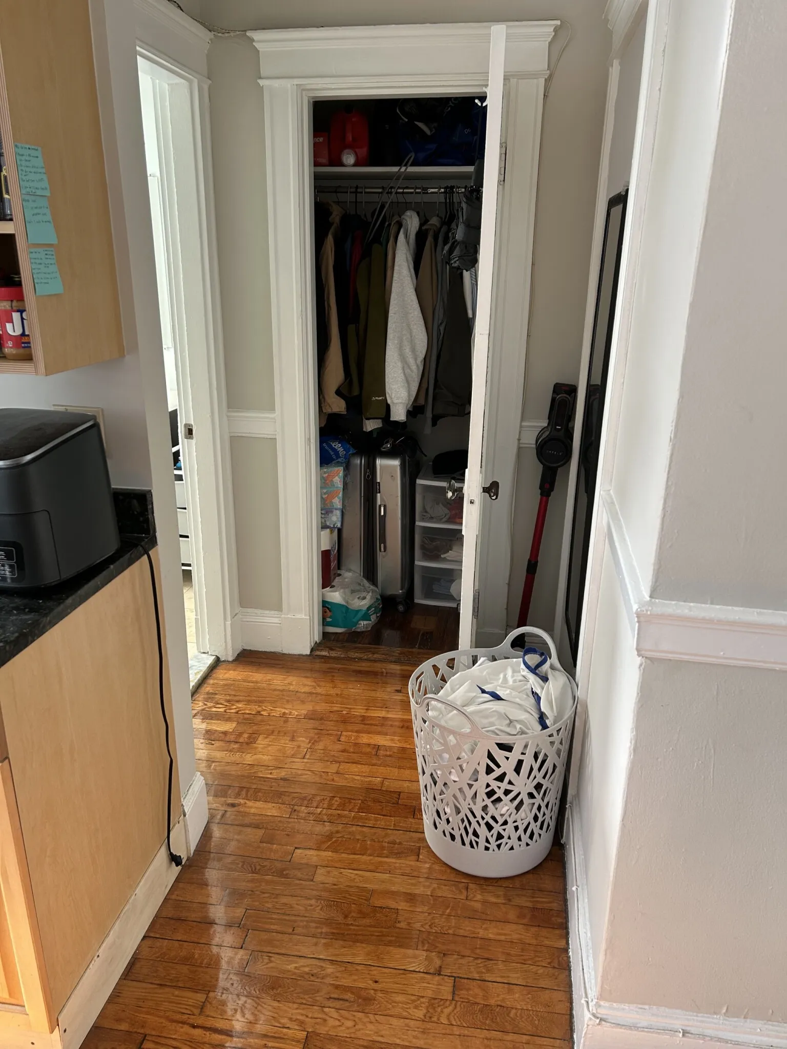 Studio bed, 1 bath apartment for rent at 1189 Commonwealth Ave Unit 6, Allston — photo 3 of 23
