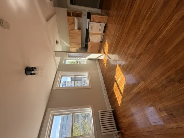 Studio bed, 1 bath apartment for rent at 1189 Commonwealth Ave Unit 6, Allston — photo 3 of 27