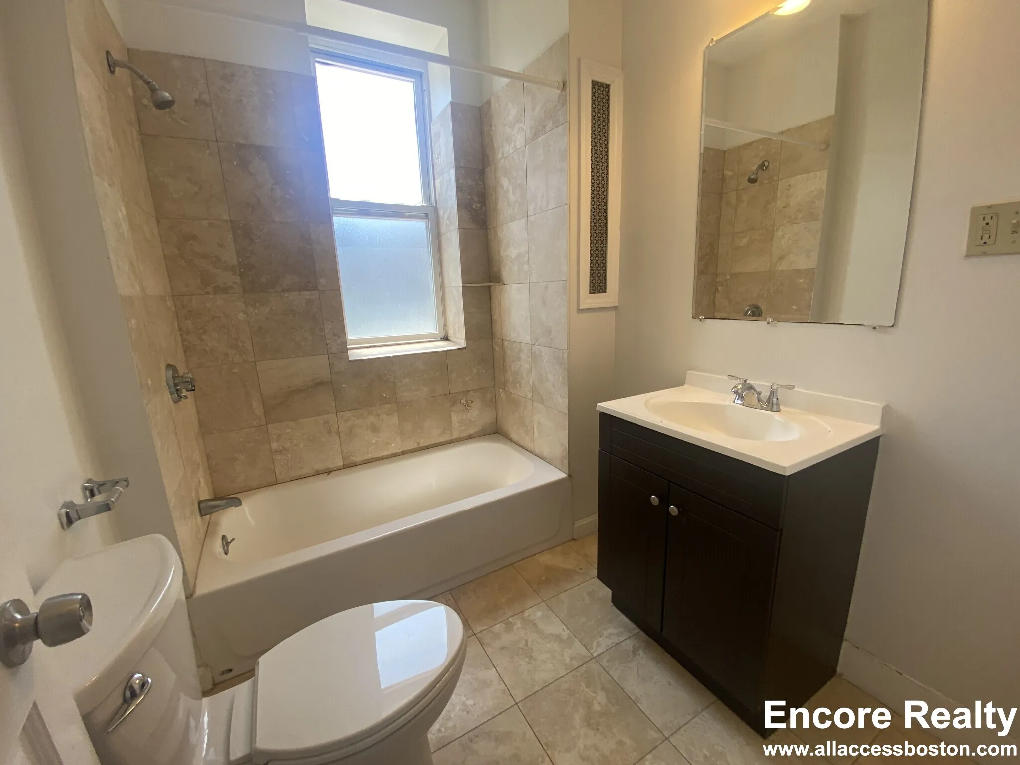 Studio bed, 1 bath apartment for rent at 1189 Commonwealth Ave Unit 6, Allston — photo 9 of 10