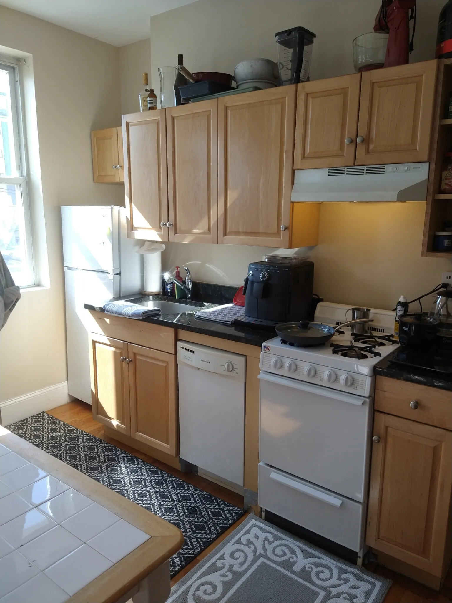 Studio bed, 1 bath apartment for rent at 1189 Commonwealth Ave Unit 6, Allston — photo 19 of 23