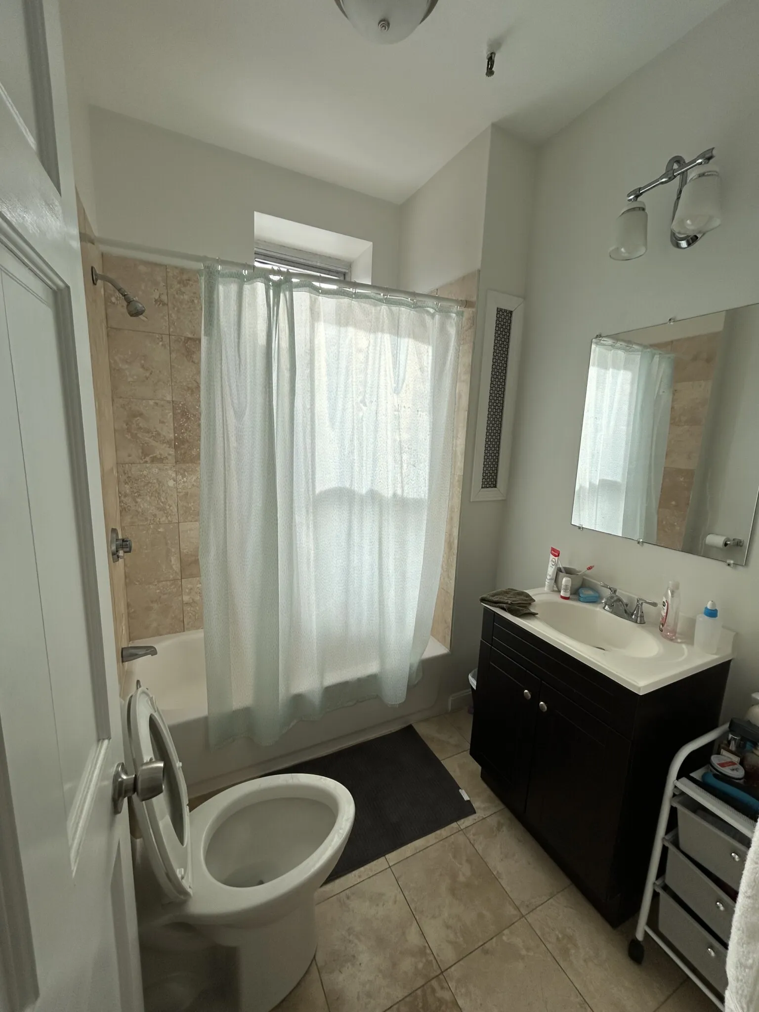 Studio bed, 1 bath apartment for rent at 1189 Commonwealth Ave Unit 6, Allston — photo 4 of 23