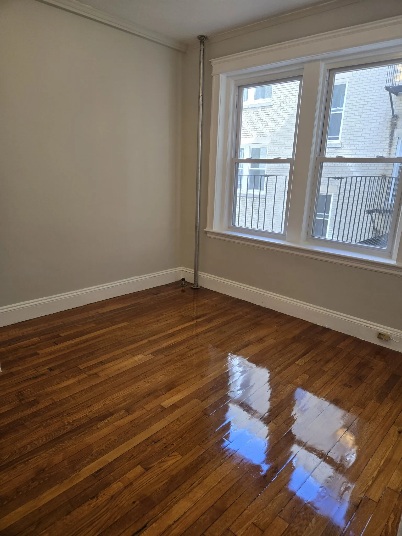 2 bed, 1 bath apartment for rent at 1189 Commonwealth Ave Unit 7, Allston — photo 4 of 20
