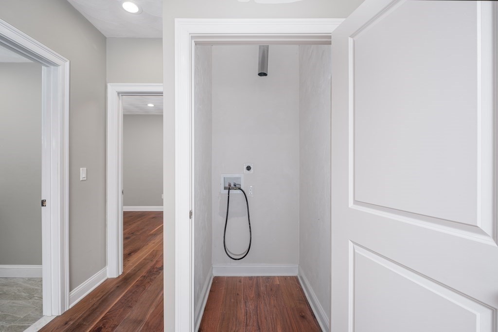 2 bed, 1 bath apartment for rent at 119 Addison Unit 1, East Boston — photo 6 of 14