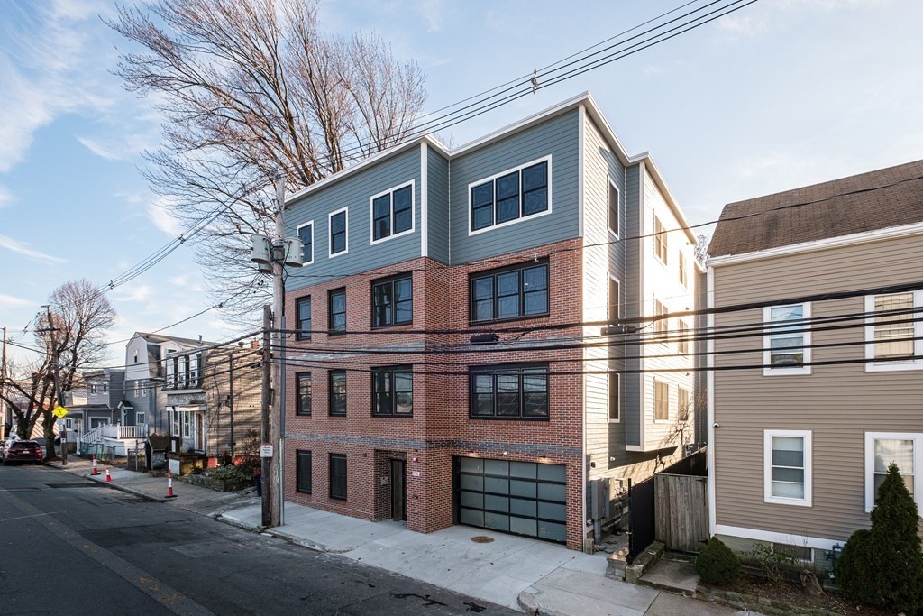 2 bed, 1 bath apartment for rent at 119 Addison Unit 1, East Boston — photo 13 of 14