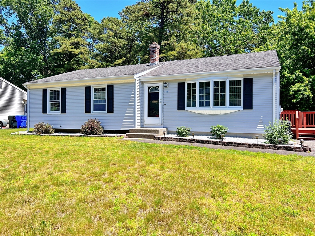 3 bed, 2 bath apartment for rent at 119 Bairdcrest Rd, Springfield