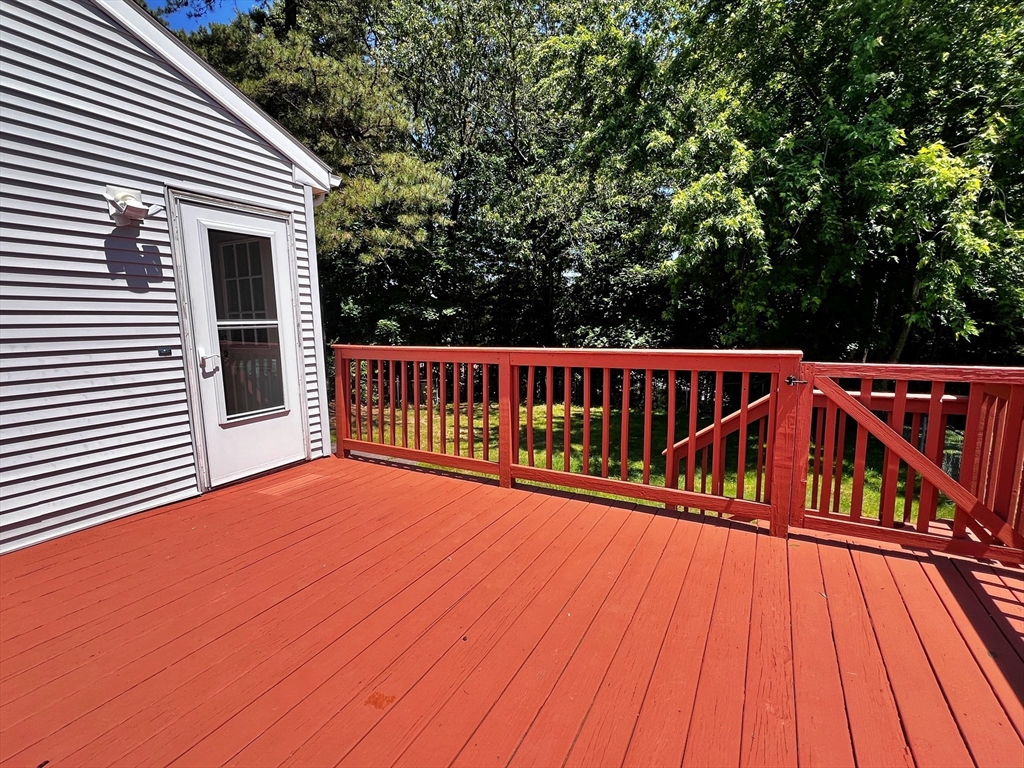 3 bed, 2 bath apartment for rent at 119 Bairdcrest Rd, Springfield — photo 12 of 13