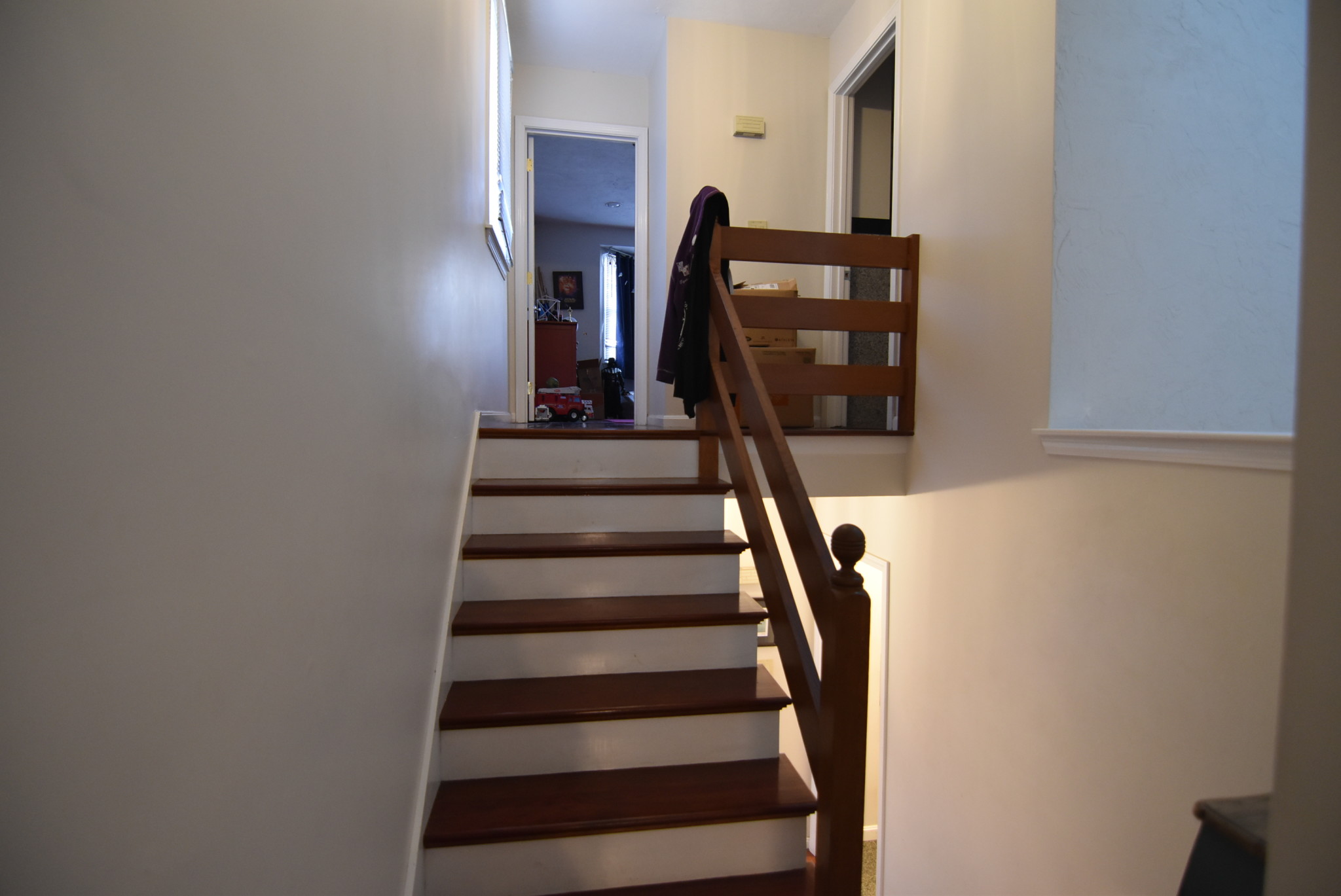 3 bed, 2.5 bath apartment for rent at 119 Beaconsfield Rd, Washington Square — photo 21 of 22