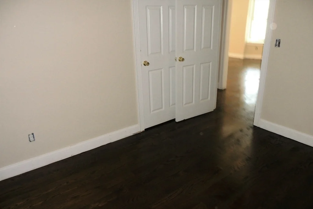 3 bed, 1 bath apartment for rent at 119 Boyd St Unit 119, Watertown — photo 6 of 8