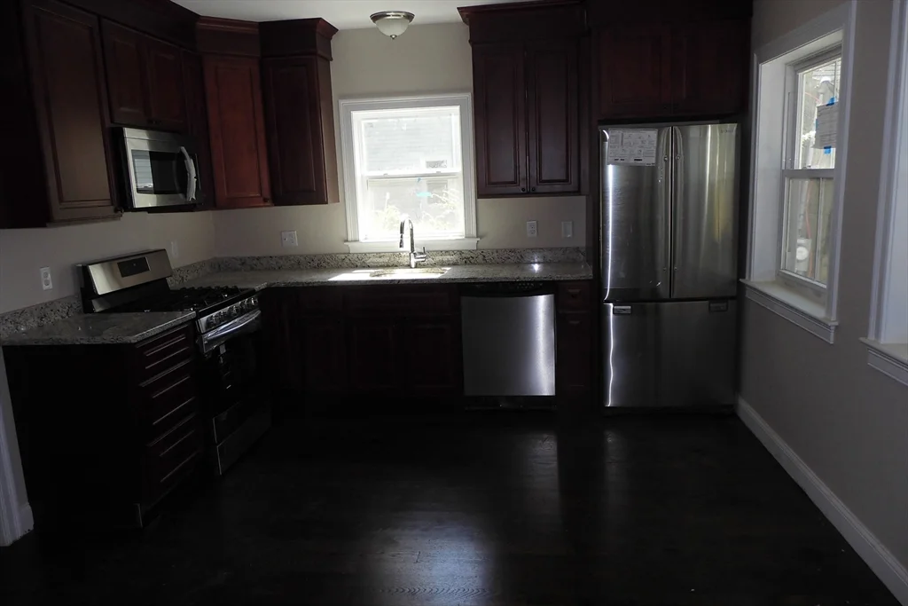 3 bed, 1 bath apartment for rent at 119 Boyd St Unit 119, Watertown — photo 3 of 8