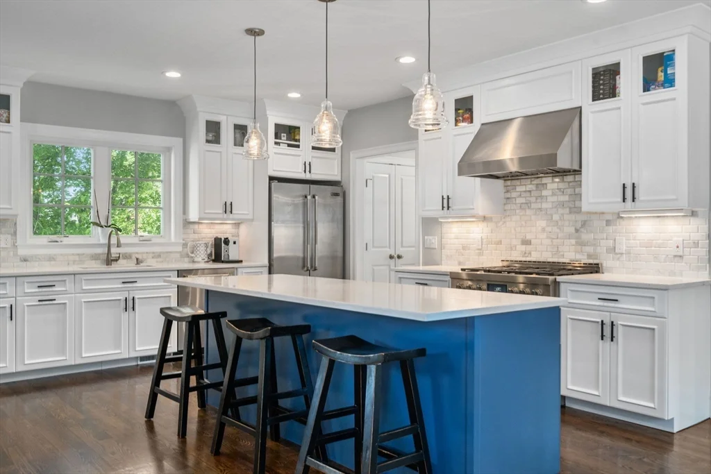 4 bed, 4+ bath apartment for rent at 119 Charlesbank Rd, Newton Corner — photo 5 of 33