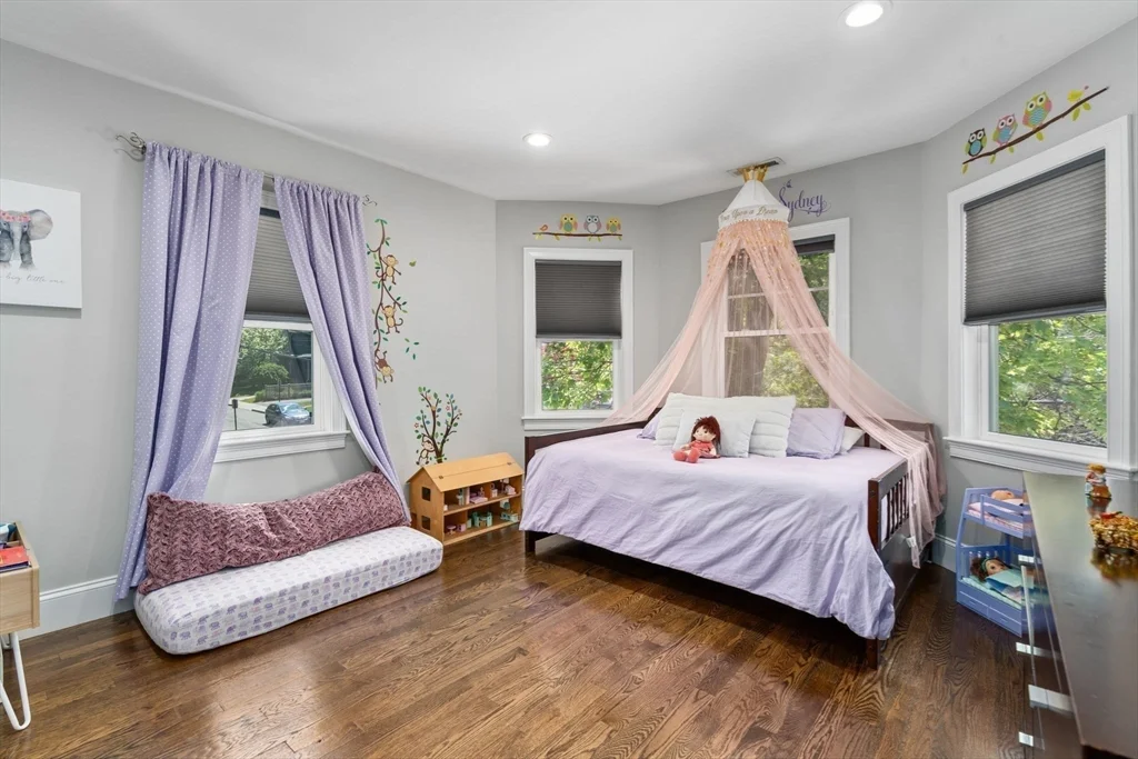 4 bed, 4+ bath apartment for rent at 119 Charlesbank Rd, Newton Corner — photo 19 of 33