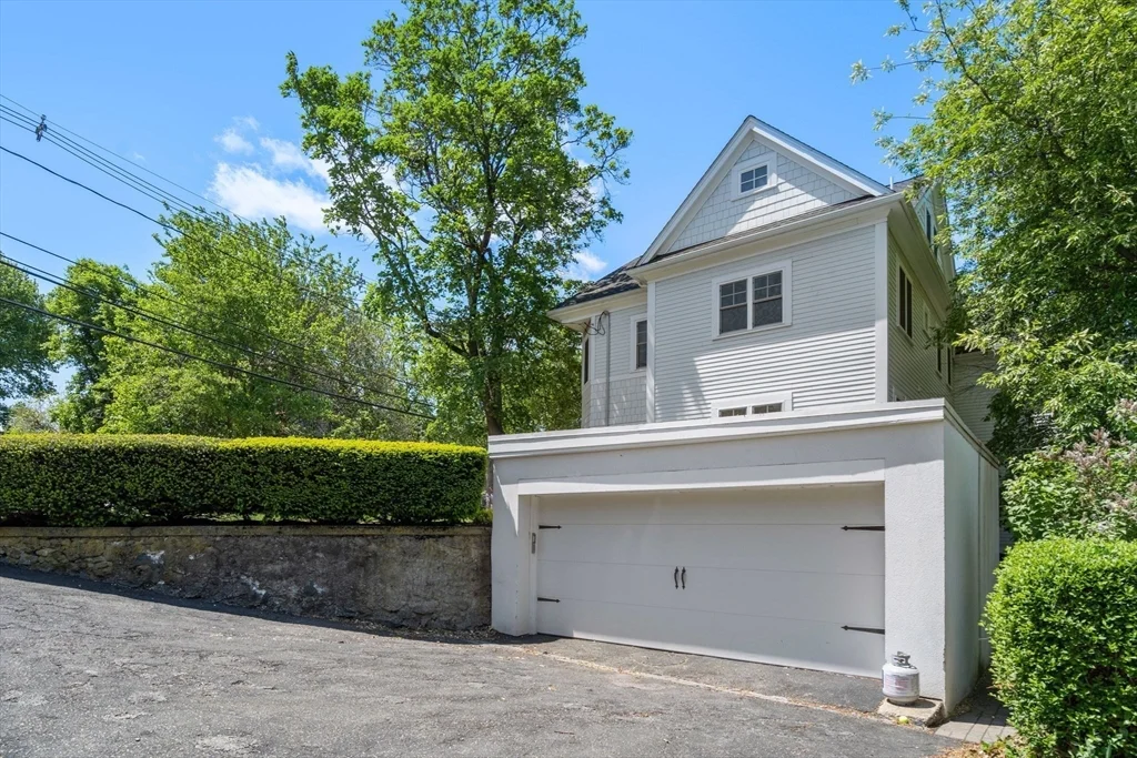 4 bed, 4+ bath apartment for rent at 119 Charlesbank Rd, Newton Corner — photo 33 of 33