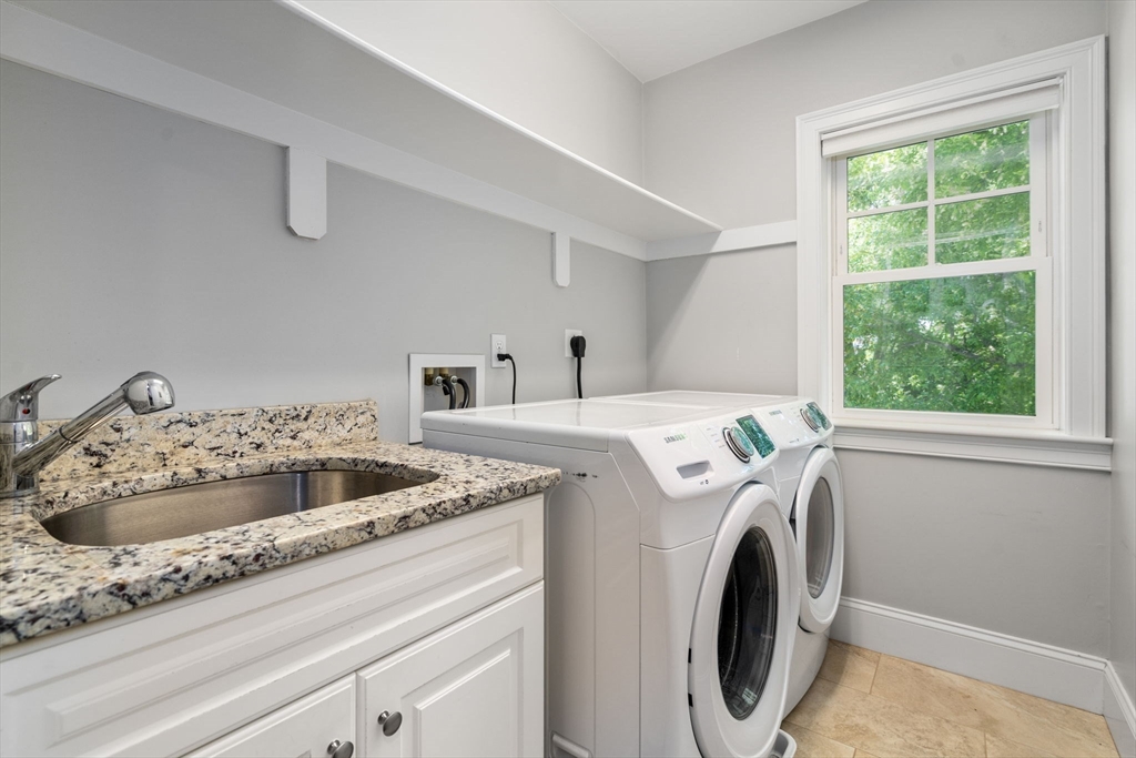 4 bed, 4+ bath apartment for rent at 119 Charlesbank Rd Unit 119, Newton Corner — photo 19 of 33
