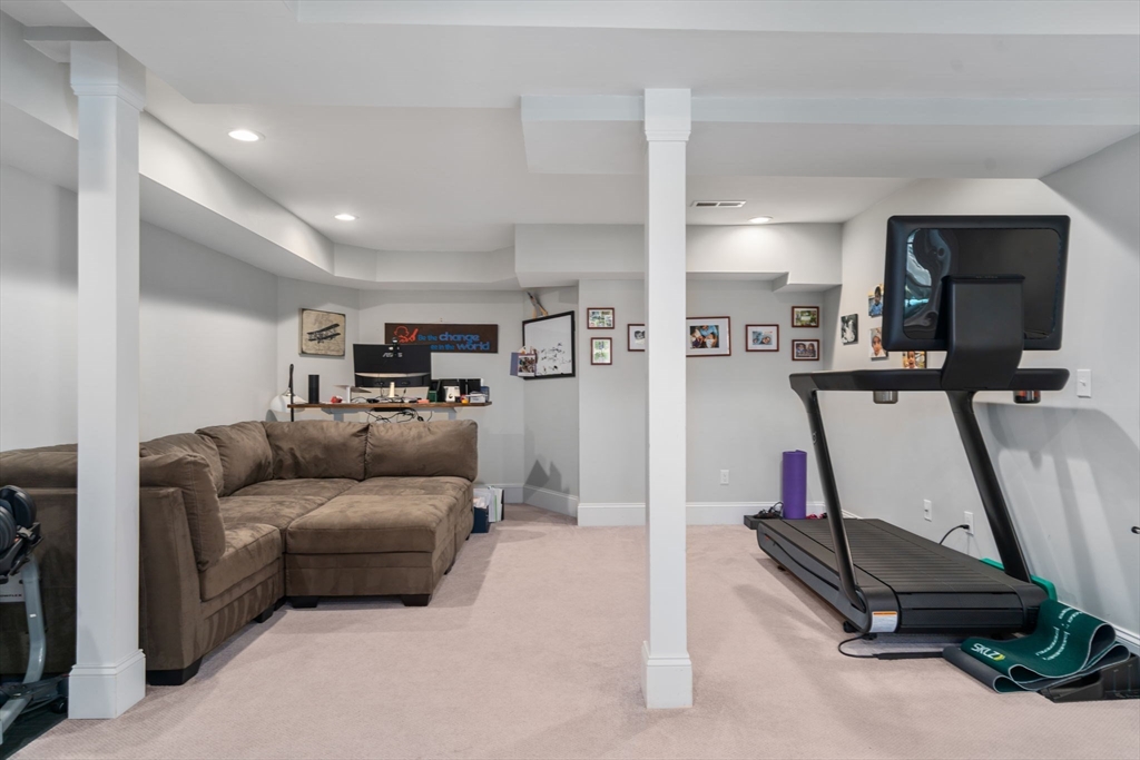 4 bed, 4+ bath apartment for rent at 119 Charlesbank Rd Unit 119, Newton Corner — photo 25 of 33