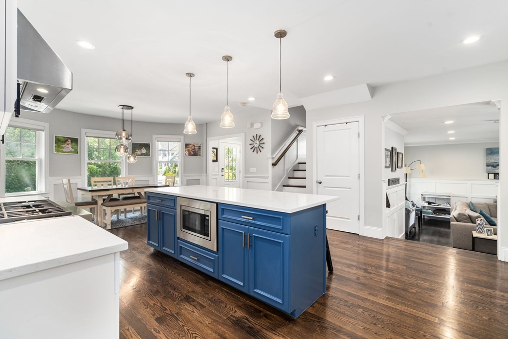 4 bed, 4+ bath apartment for rent at 119 Charlesbank Rd Unit 119, Newton Corner — photo 5 of 33