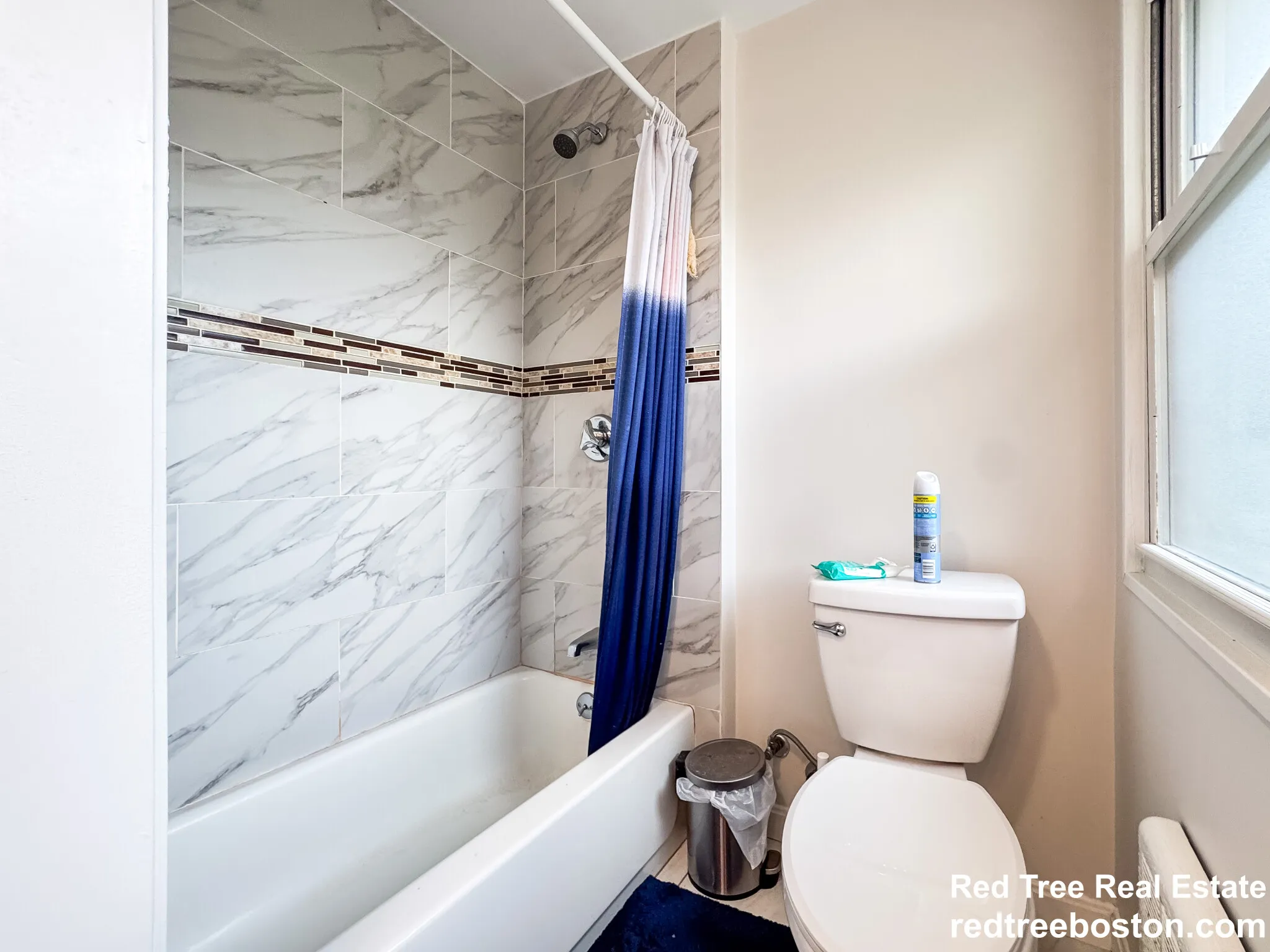 3 bed, 1 bath apartment for rent at 119 Chestnut St Unit TH, High Street Hill — photo 14 of 17