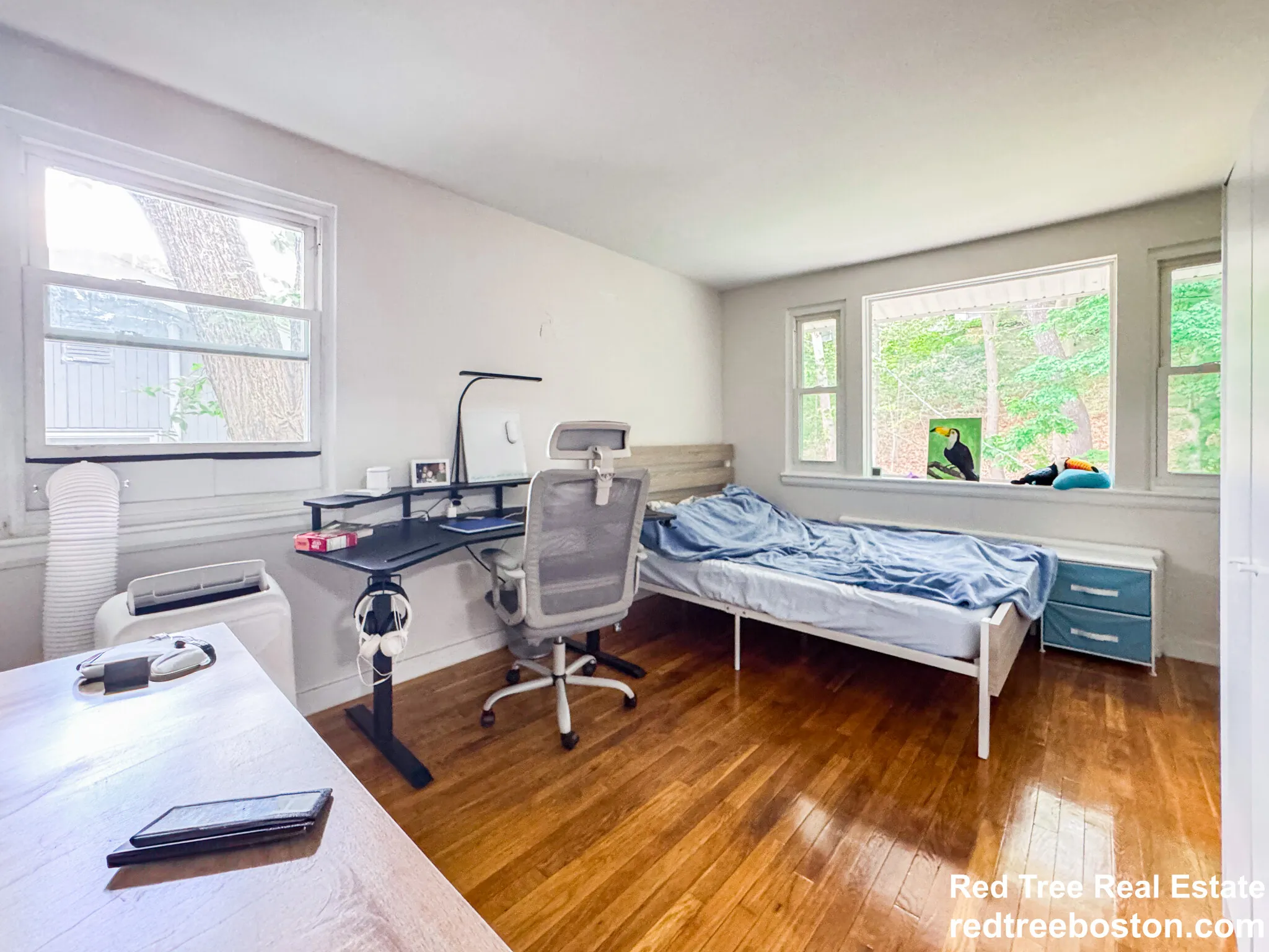 3 bed, 1 bath apartment for rent at 119 Chestnut St Unit TH, High Street Hill — photo 9 of 17