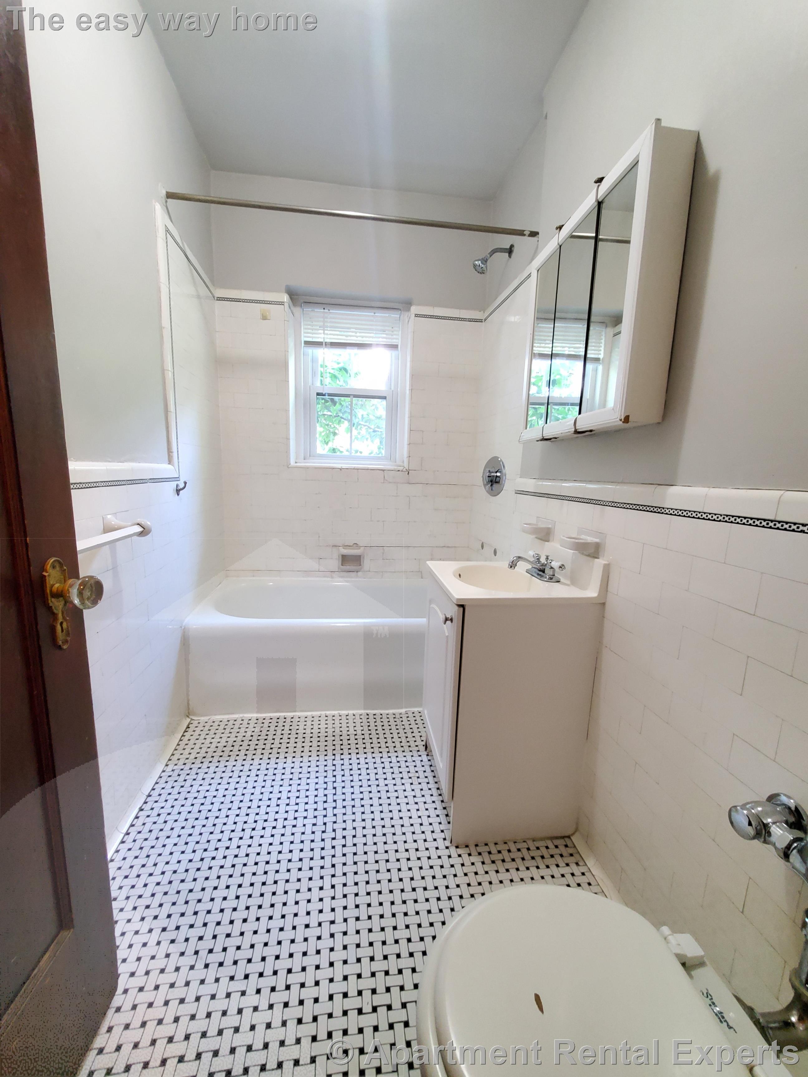1 bed, 1 bath apartment for rent at 119 College Ave Unit 33, Davis Square — photo 8 of 9