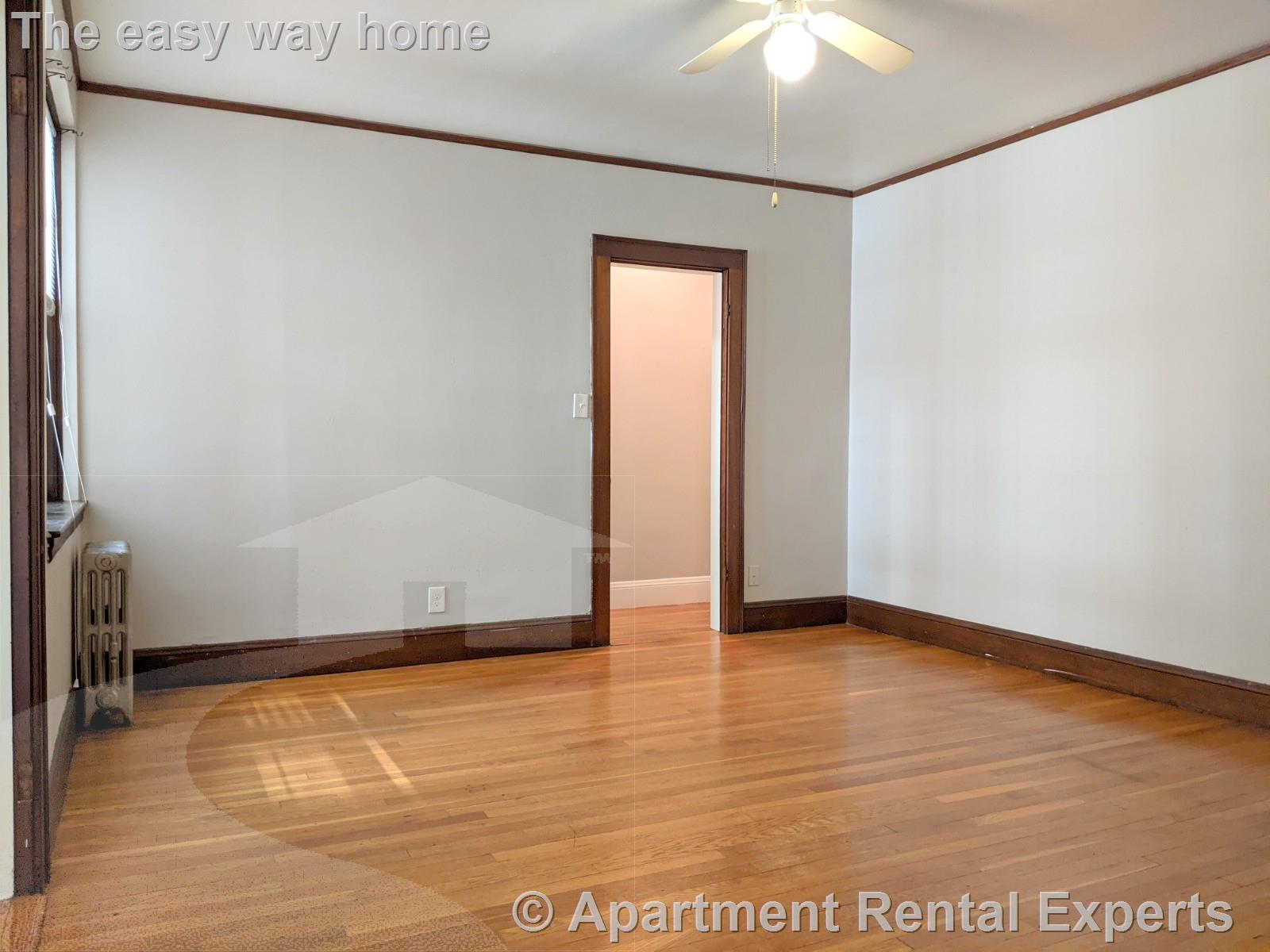Studio bed, 1 bath apartment for rent at 119 College Ave Unit 7, Davis Square — photo 4 of 10