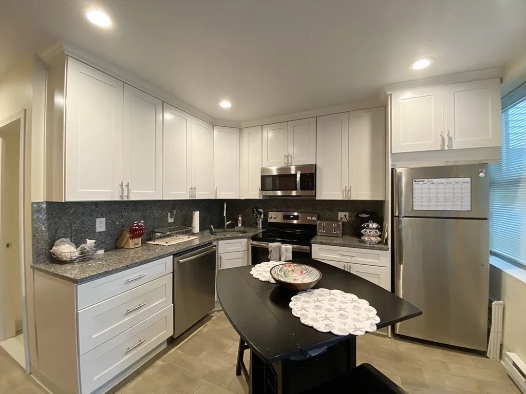 1 bed, 1 bath apartment for rent at 119 Cottage St Unit 2R, East Boston — photo 1 of 15