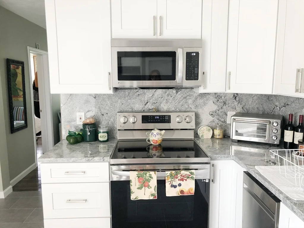 2 bed, 1 bath apartment for rent at 119 Cottage St Unit 4F, East Boston — photo 4 of 23