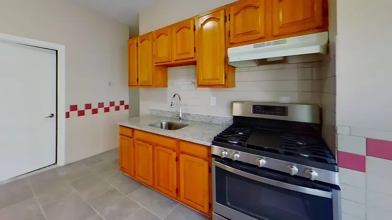 2 bed, 1 bath apartment for rent at 119 George St Unit 2, Roxbury — photo 2 of 10