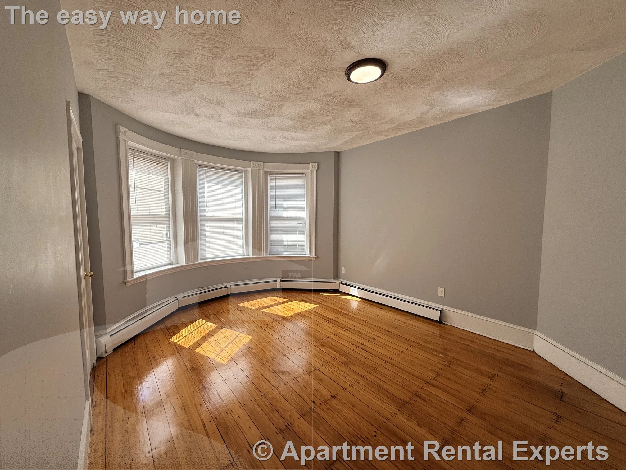 2 bed, 1 bath apartment for rent at 119 Harvard St Unit 1, Kendall Square — photo 3 of 9