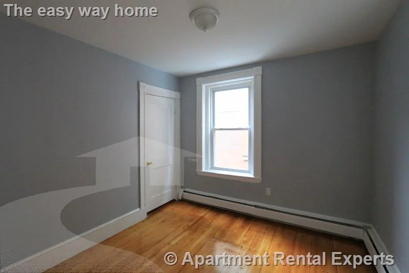 2 bed, 1 bath apartment for rent at 119 Harvard St Unit 4, Kendall Square — photo 11 of 20