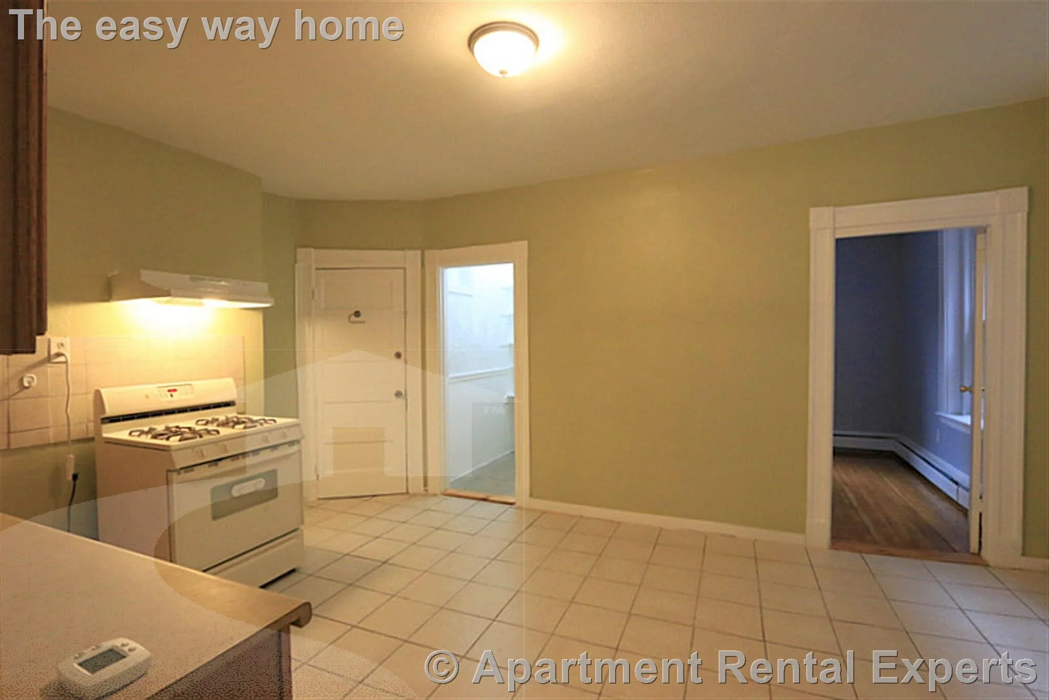 2 bed, 1 bath apartment for rent at 119 Harvard St Unit 4, Kendall Square — photo 3 of 20