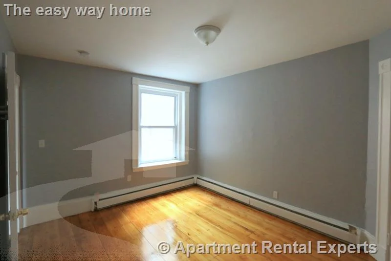 2 bed, 1 bath apartment for rent at 119 Harvard St Unit 4, Kendall Square — photo 9 of 20