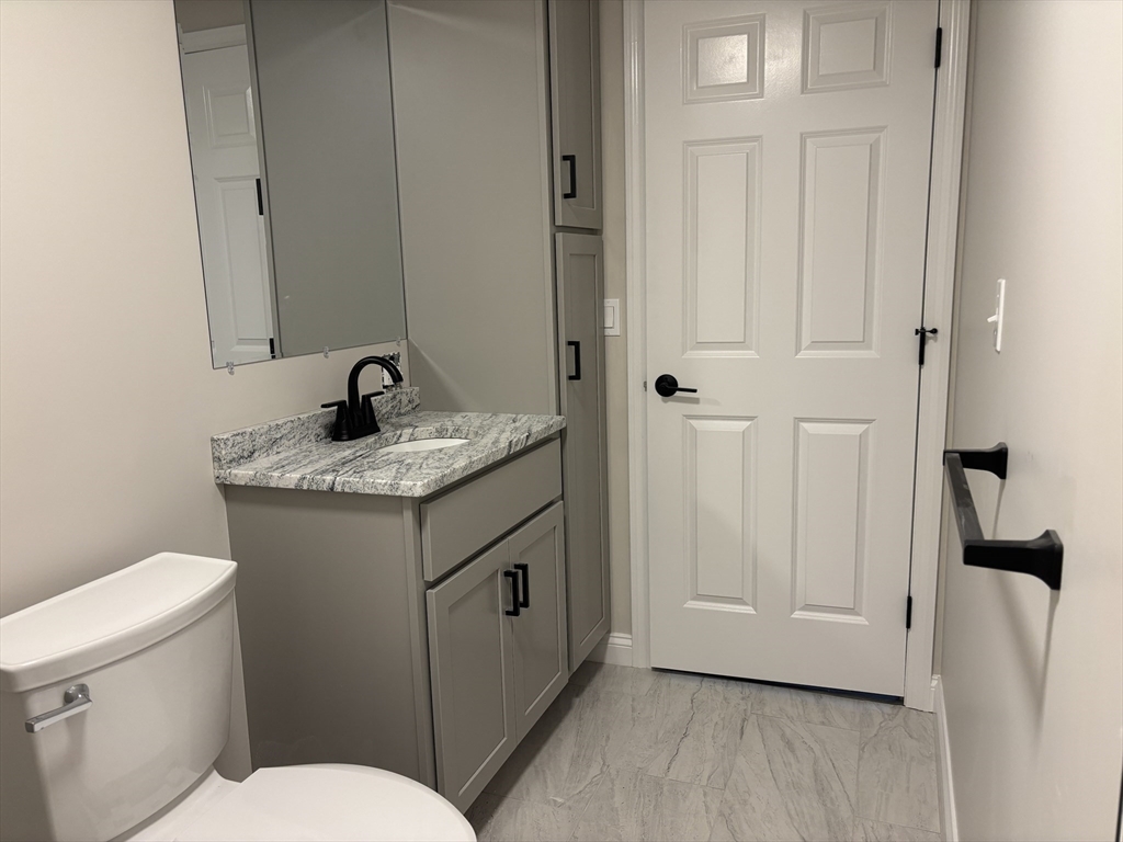 2 bed, 1 bath apartment for rent at 119 Knight Ave Unit 1, Attleboro — photo 11 of 15