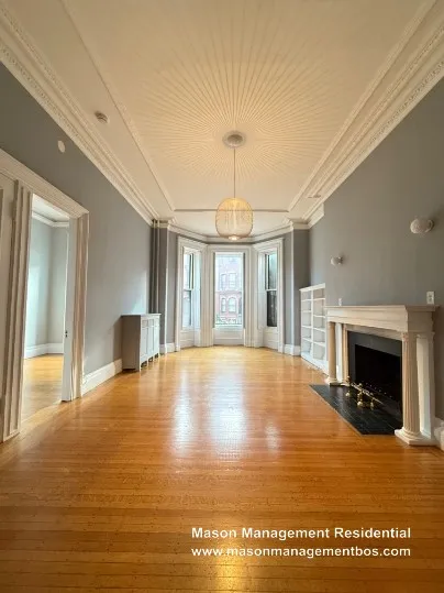 1 bed, 1 bath apartment for rent at 119 Marlborough St Unit 3, Back Bay — photo 2 of 7