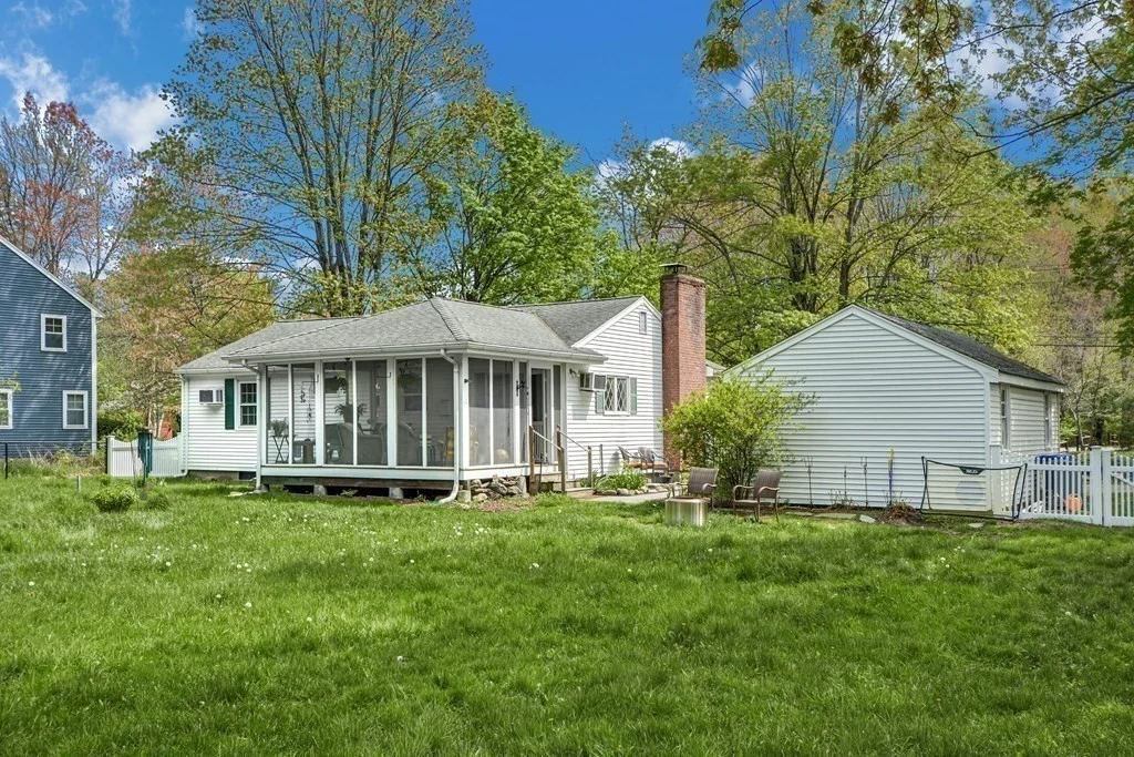 3 bed, 1 bath apartment for rent at 119 Page Rd Unit 0, Bedford — photo 34 of 41