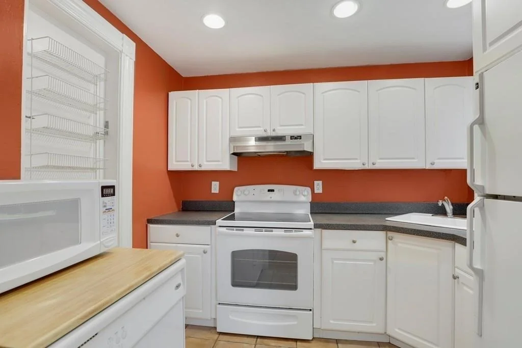 1 bed, 1 bath apartment for rent at 119 Park St Unit 1, Coolidge Corner — photo 5 of 11